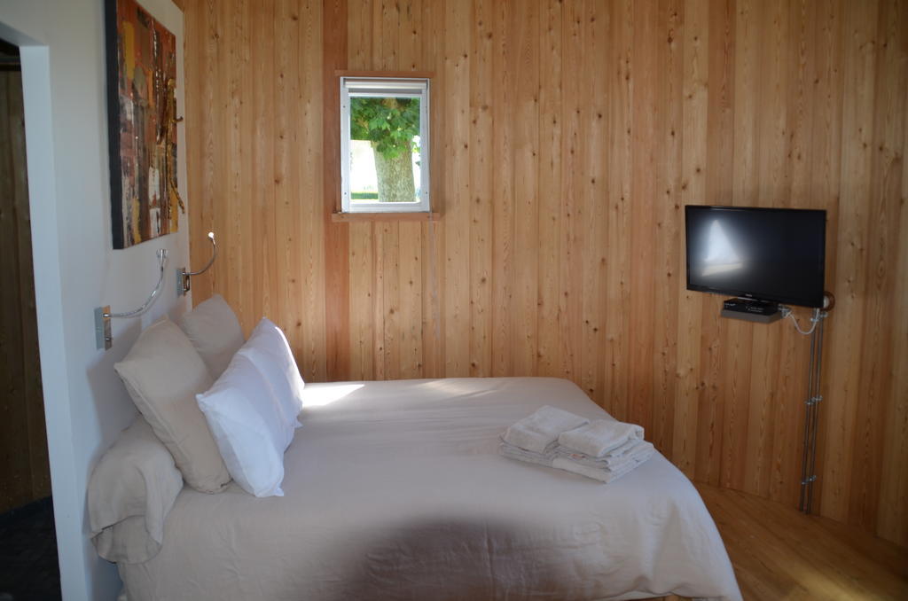 Coup 2 Foudres Bed & Breakfast Saint-Jean-de-Blaignac Rom bilde
